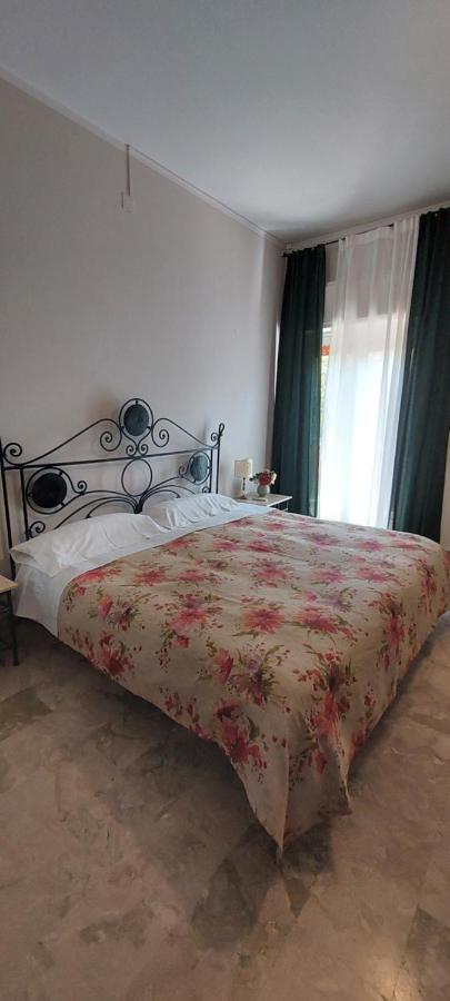 Fabiene Familyholidays Cefalu Bagian luar foto